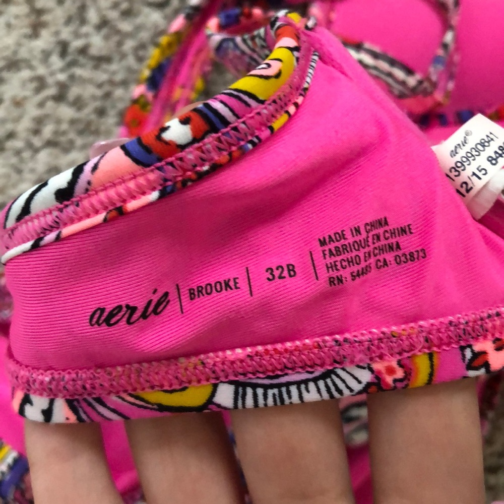 Pink bikini - Picture 4 of 5